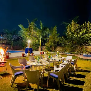 https://resort-jag-aravali-udaipur-experience-nature-away-from.udaipurhotels.org